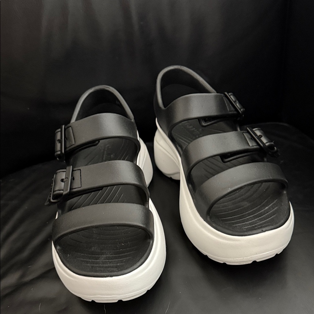 Skechers Black and White Platform Sandals - Picture 3 of 3